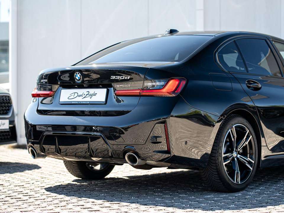 BMW 330 - Imagem 8