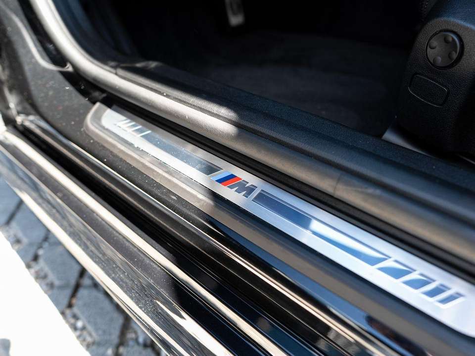 BMW 330 - Imagem 10