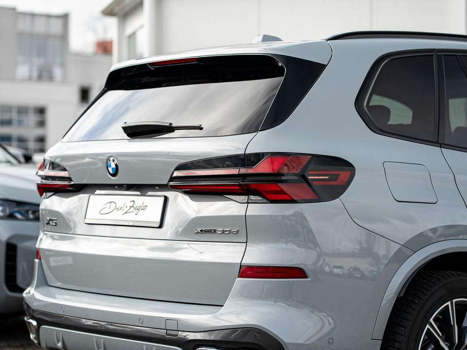BMW X5 - Imagem 8