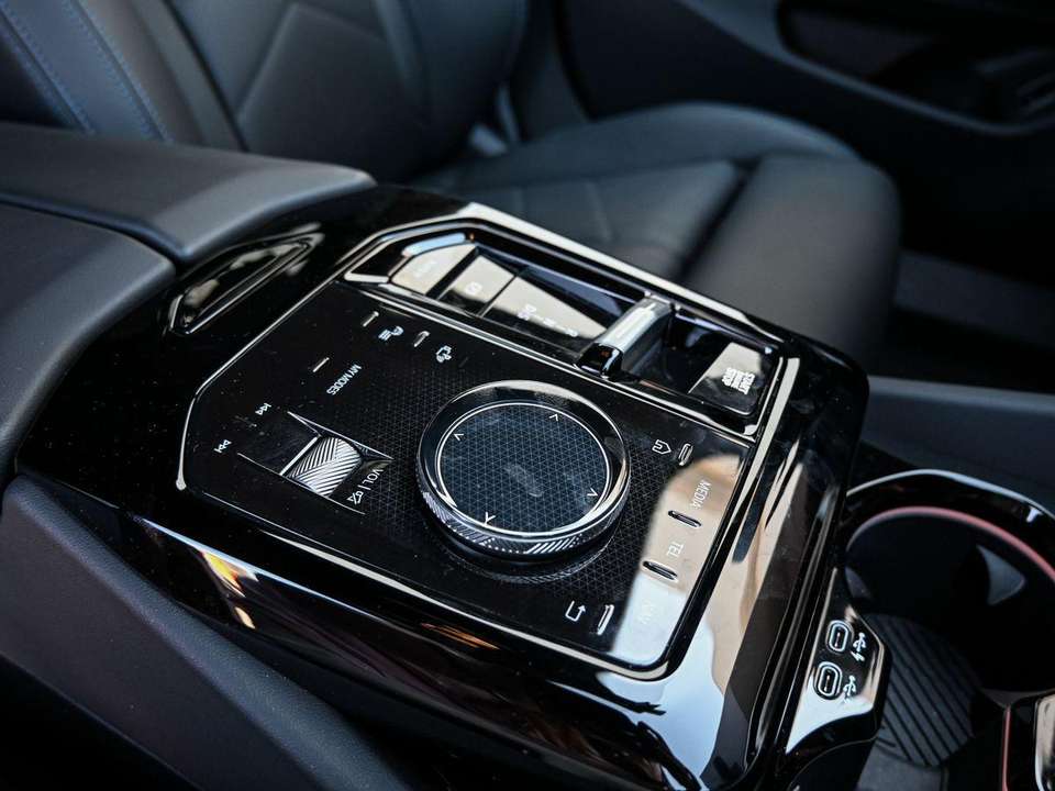 BMW 520 - Imagem 15