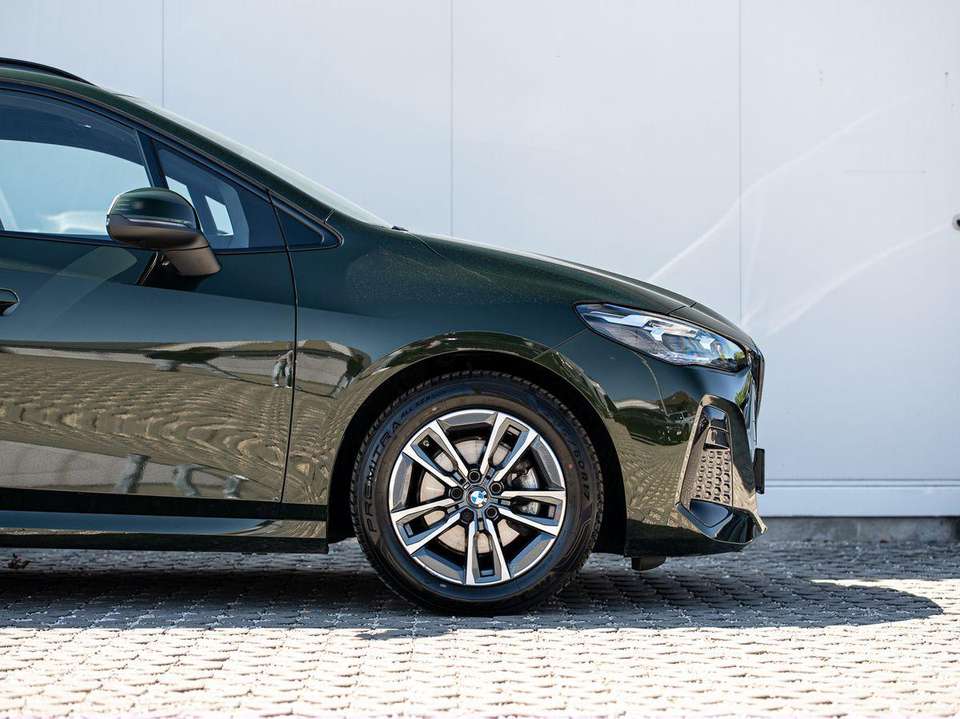 BMW 220 - Imagem 7