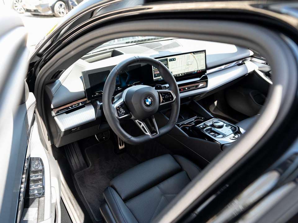 BMW 520 - Imagem 9