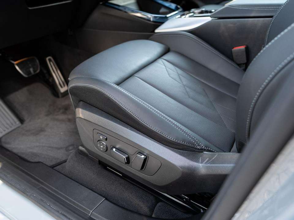 BMW X3 - Imagem 11