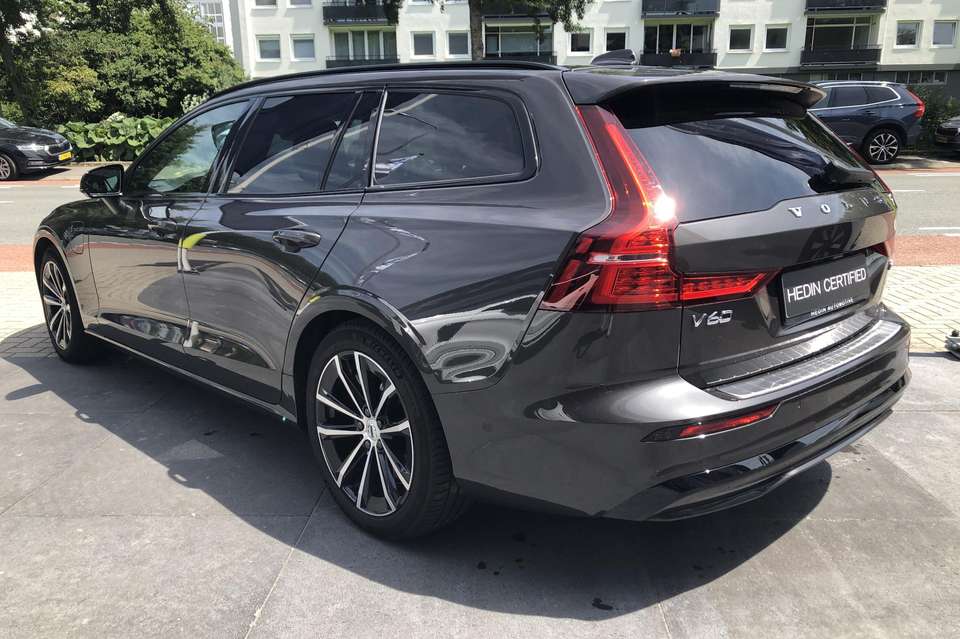 Volvo V60 - Imagem 2