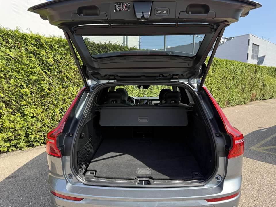 Volvo XC60 - Imagem 8