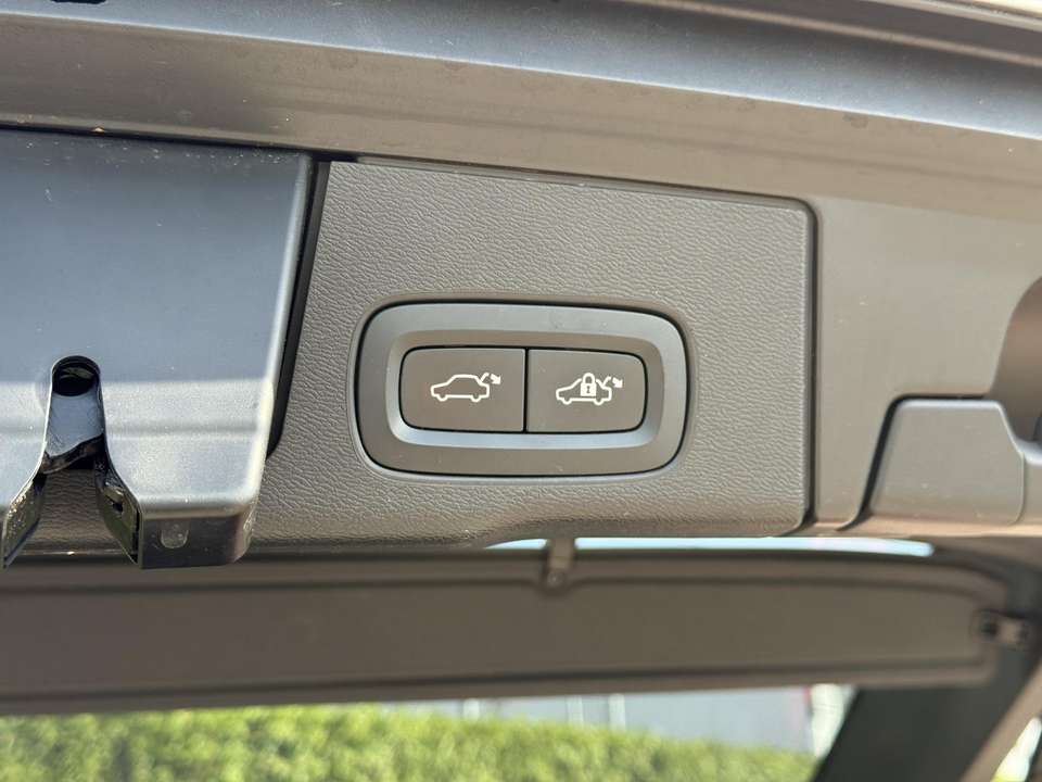 Volvo XC60 - Imagem 11