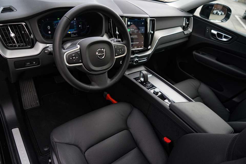 Volvo XC60 - Imagem 9