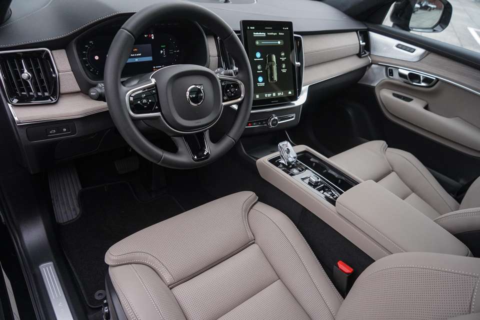 Volvo XC90 - Imagem 12