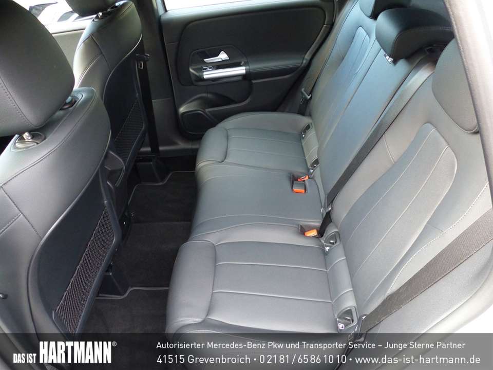 Mercedes-Benz B 180 - Imagem 6