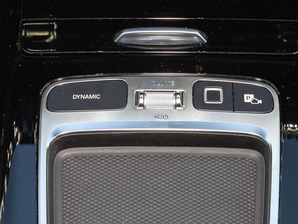 Mercedes-Benz GLB 180 - Imagem 8