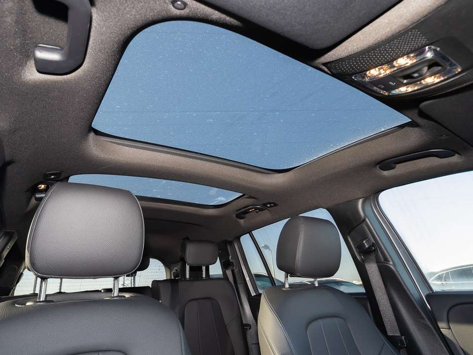 Mercedes-Benz GLB 180 - Imagem 12