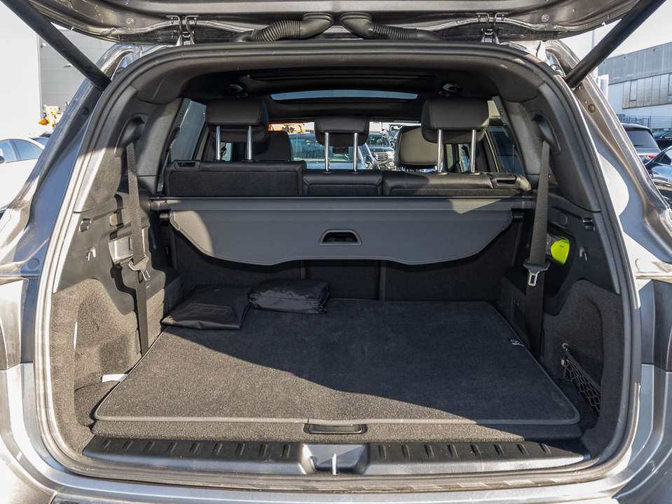 Mercedes-Benz GLB 180 - Imagem 15