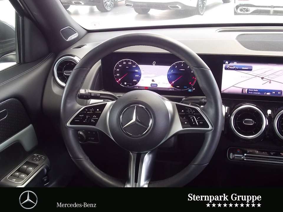 Mercedes-Benz GLB 200 - Imagem 11