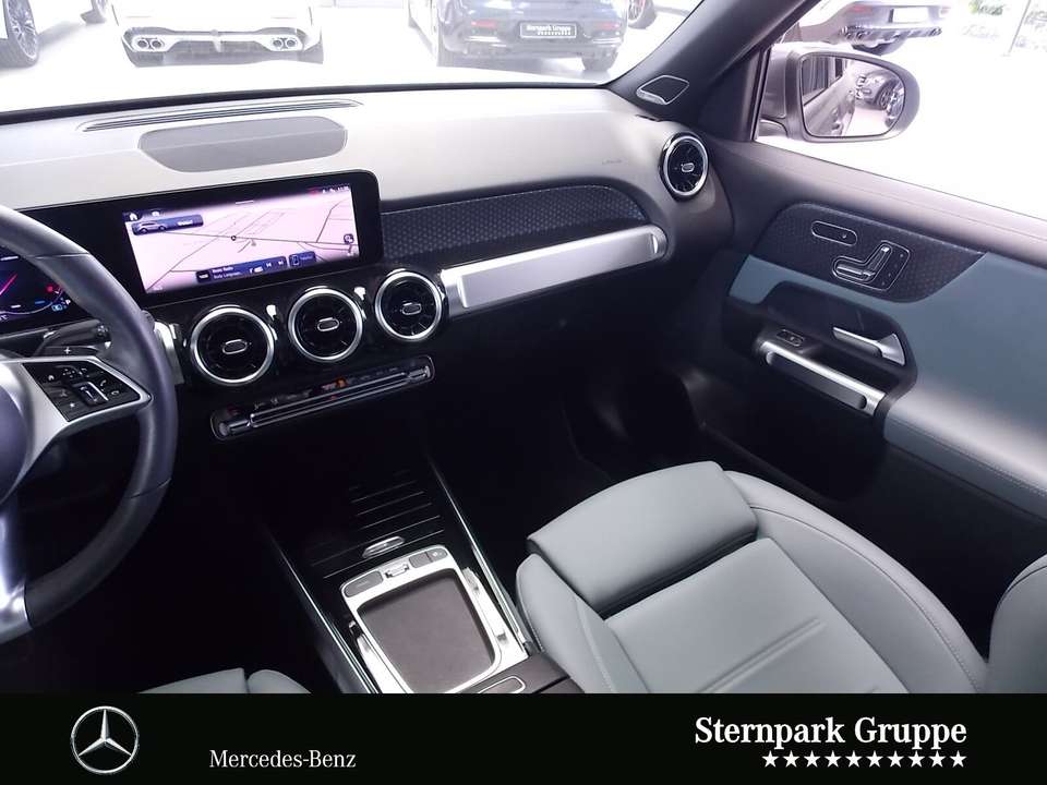 Mercedes-Benz GLB 200 - Imagem 12