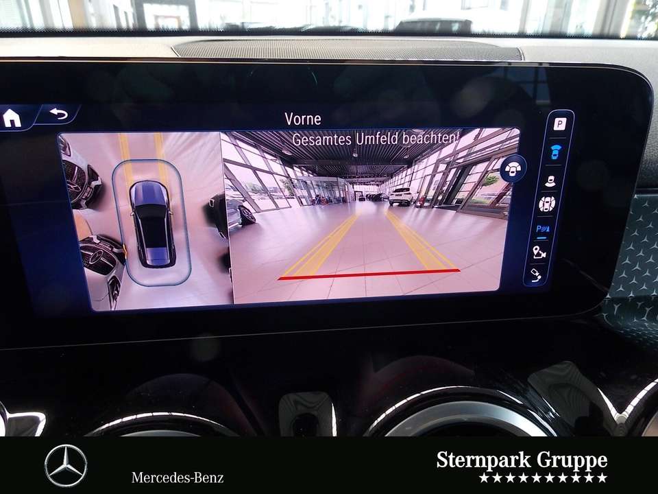 Mercedes-Benz GLB 200 - Imagem 13