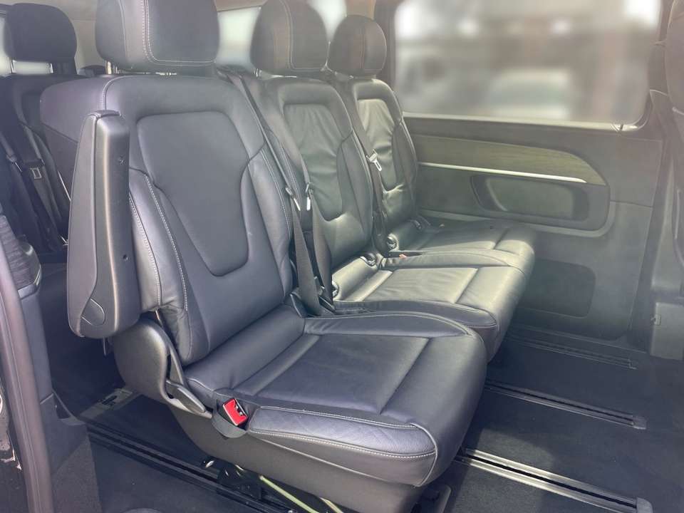 Mercedes-Benz V 300 - Imagem 13