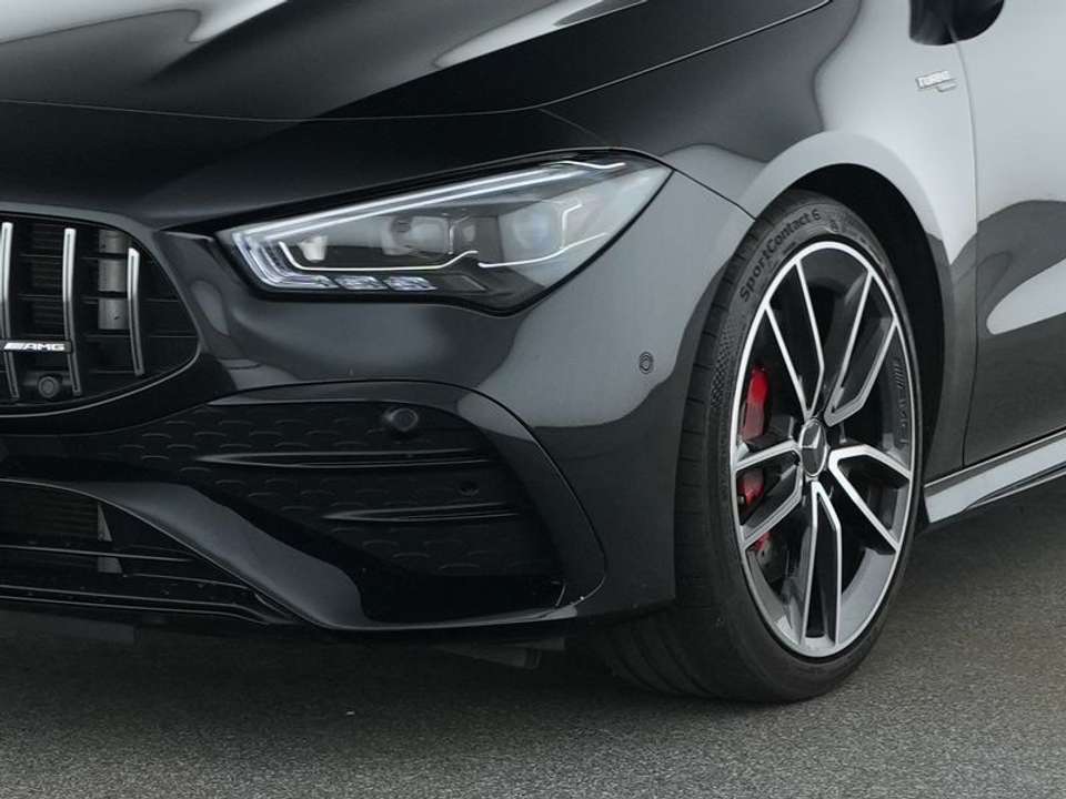 Mercedes-Benz CLA 35 AMG - Imagem 4