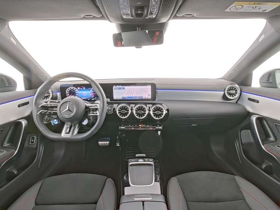 Mercedes-Benz CLA 35 AMG - Imagem 7