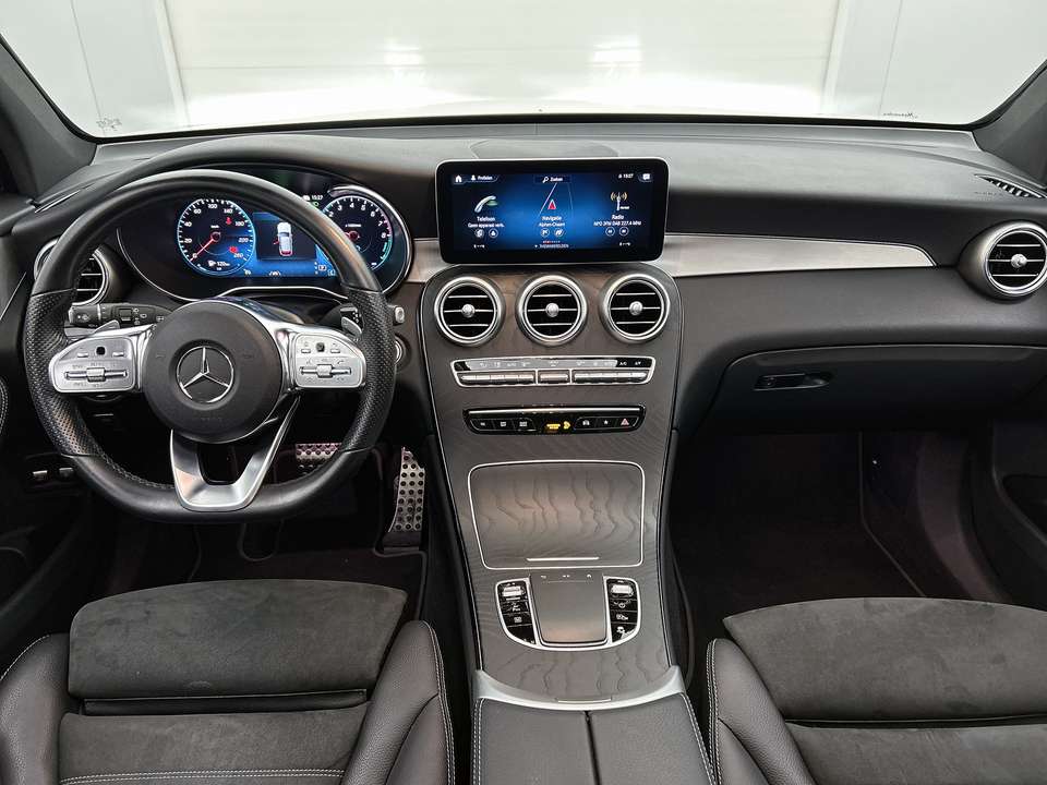 Mercedes-Benz GLC 300 - Imagem 4