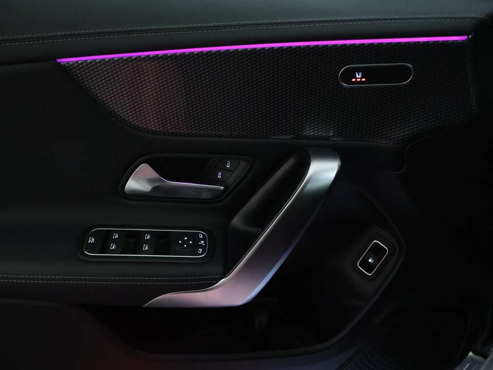 Mercedes-Benz CLA 250 - Imagem 6