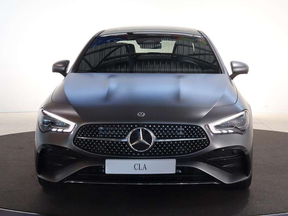Mercedes-Benz CLA 180 - Imagem 3