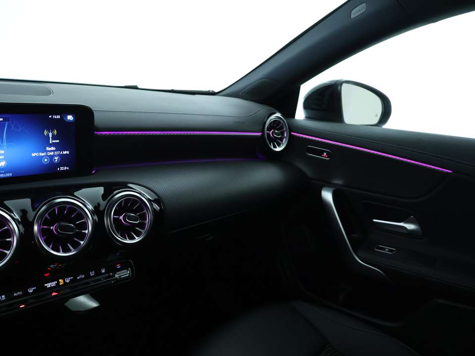 Mercedes-Benz CLA 250 - Imagem 13
