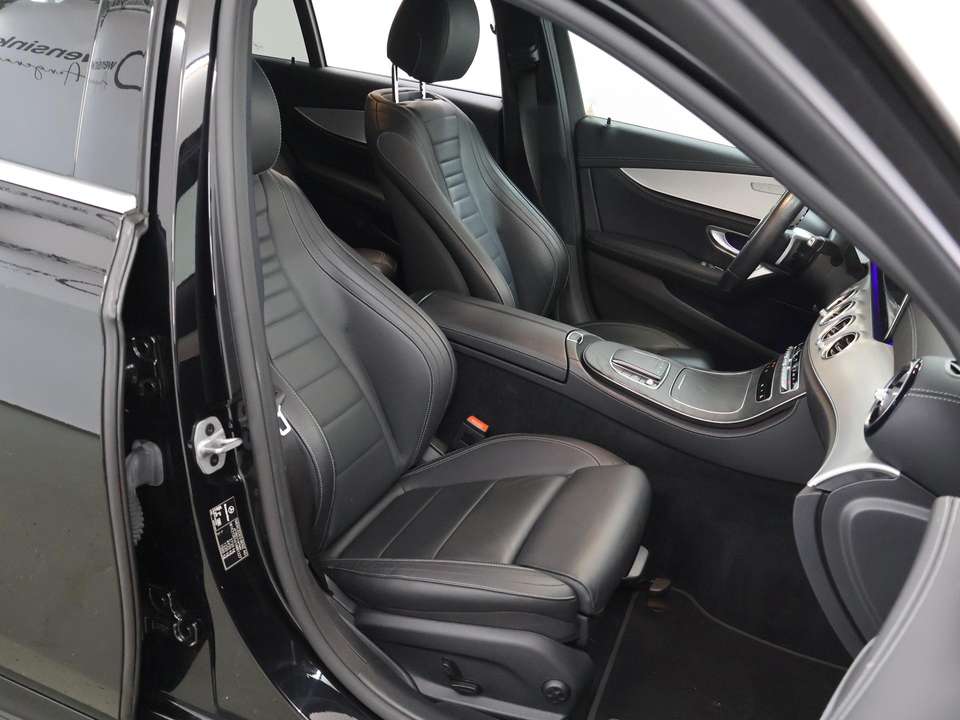 Mercedes-Benz E 300 - Imagem 10