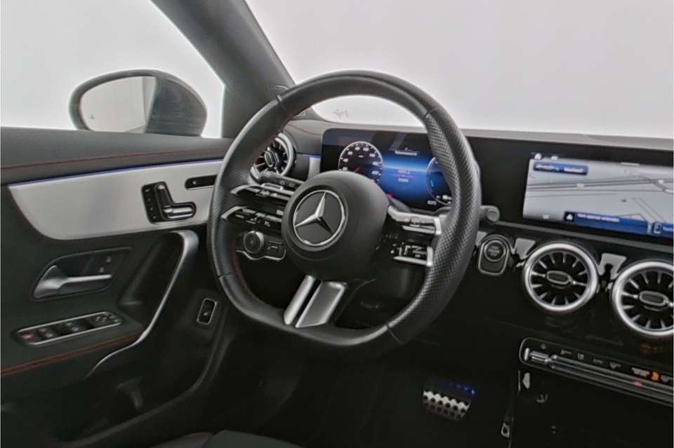 Mercedes-Benz CLA 250 - Imagem 5
