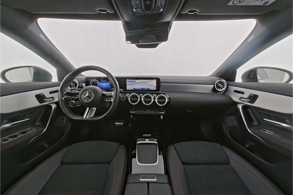 Mercedes-Benz CLA 250 - Imagem 6