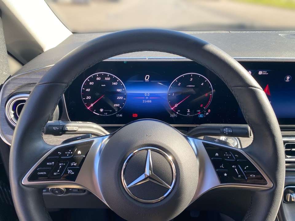 Mercedes-Benz V 300 - Imagem 8