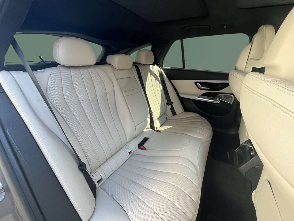 Mercedes-Benz E 450 - Imagem 15