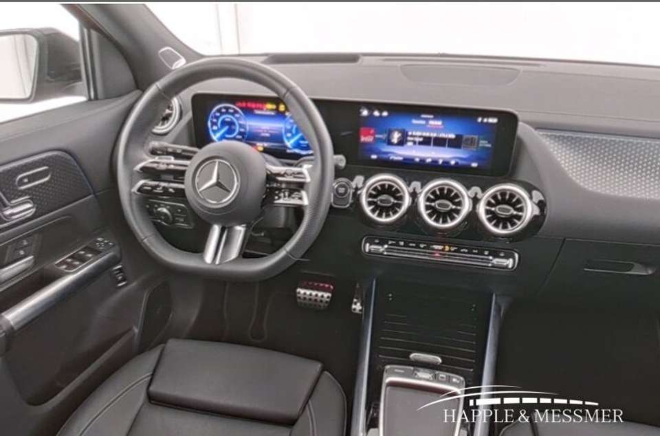 Mercedes-Benz EQA 350 - Imagem 5