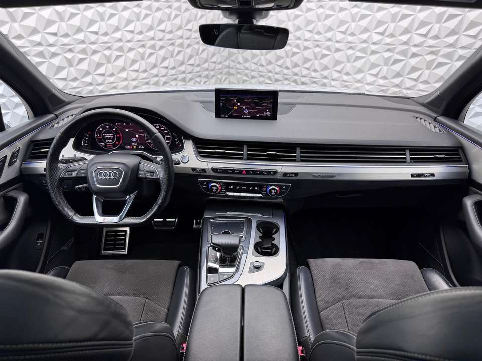 Audi Q7 - Imagem 8
