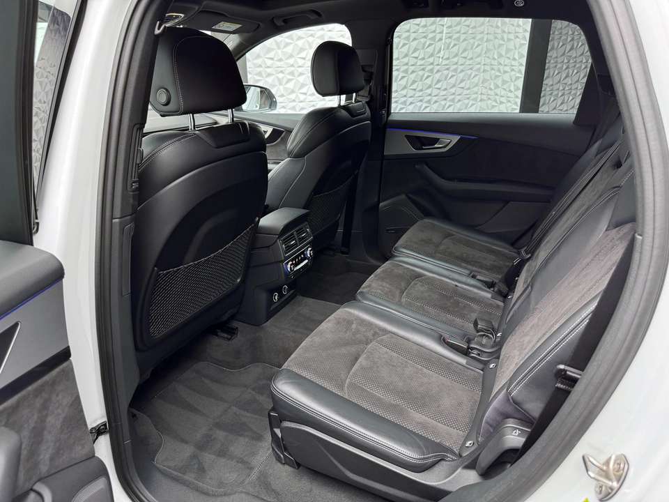 Audi Q7 - Imagem 11