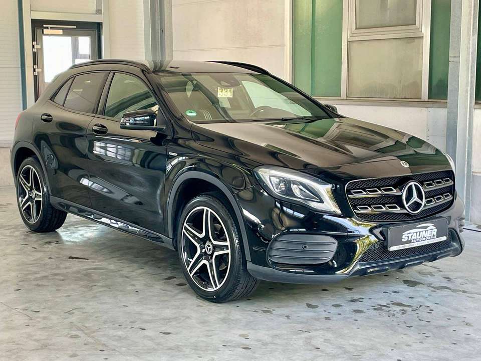 Mercedes-Benz GLA 180 - Imagem 2