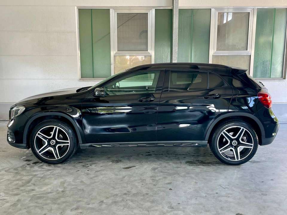 Mercedes-Benz GLA 180 - Imagem 7