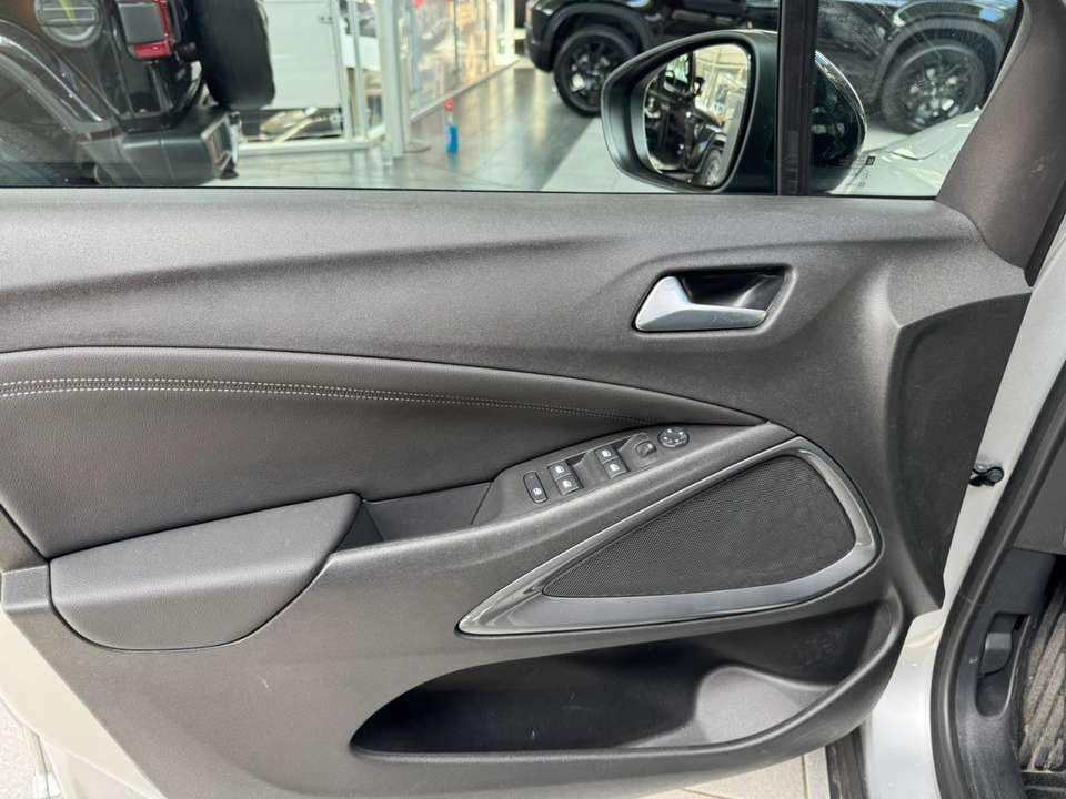 Opel Crossland - Imagem 15
