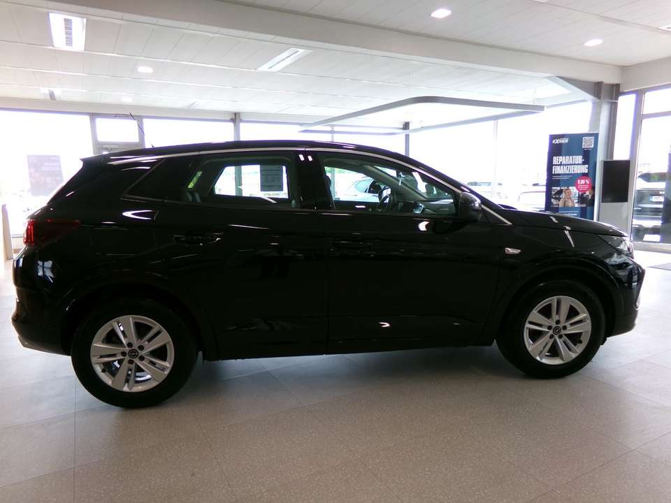 Opel Grandland - Imagem 9
