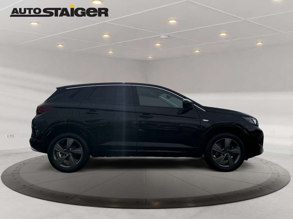 Opel Grandland - Imagem 8