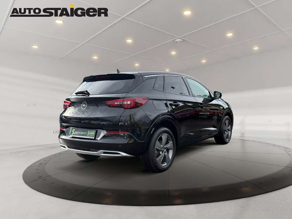 Opel Grandland - Imagem 9