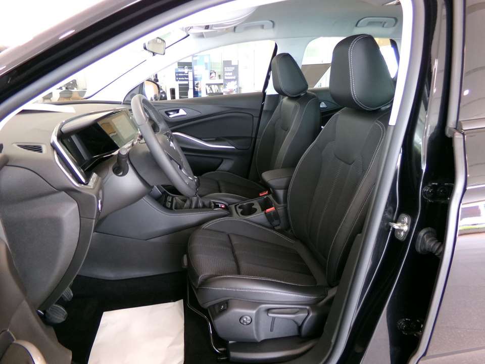 Opel Grandland - Imagem 13