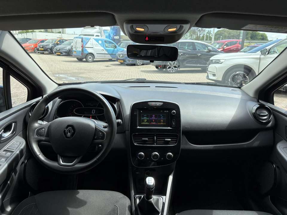 Renault Clio - Imagem 8