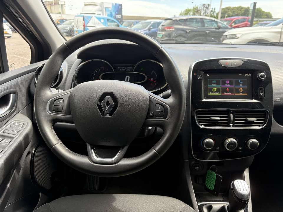 Renault Clio - Imagem 9