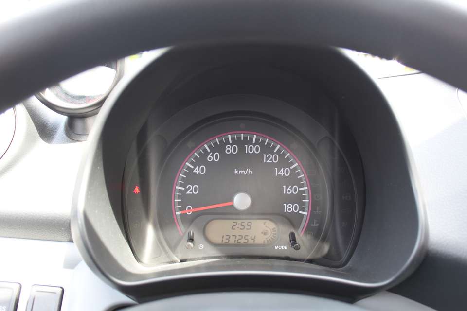 Suzuki Alto - Imagem 13