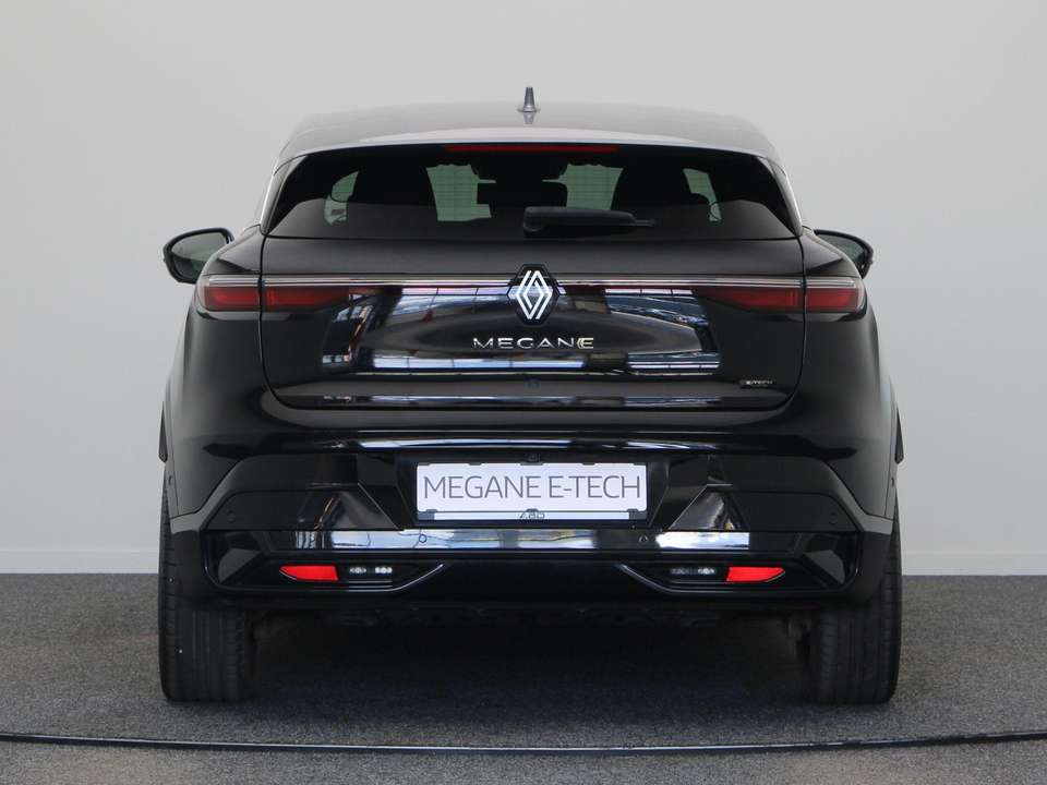 Renault Megane E-Tech - Imagem 8