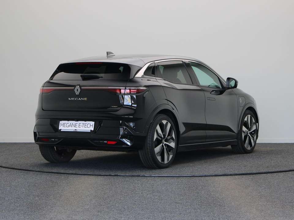 Renault Megane E-Tech - Imagem 12