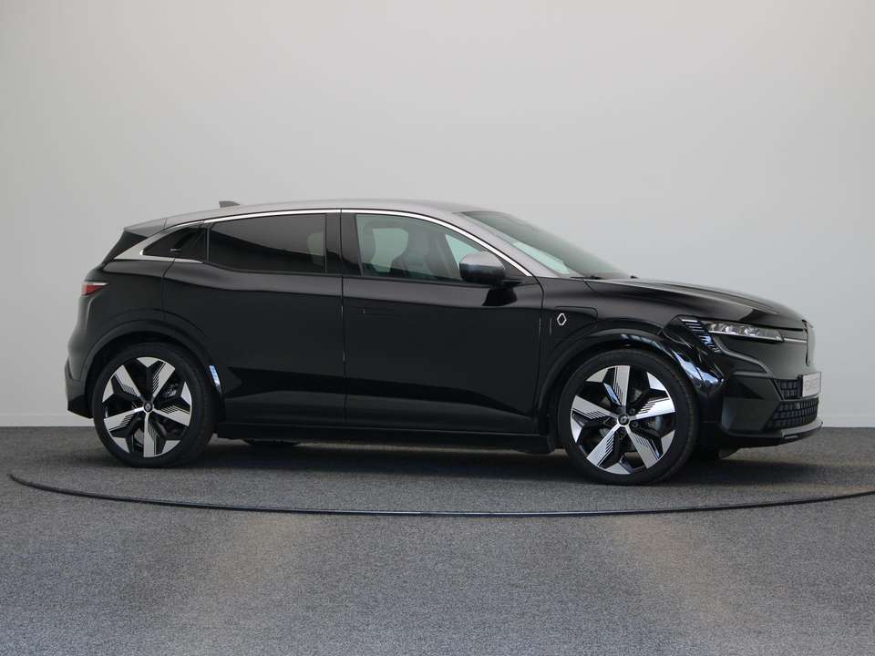 Renault Megane E-Tech - Imagem 14