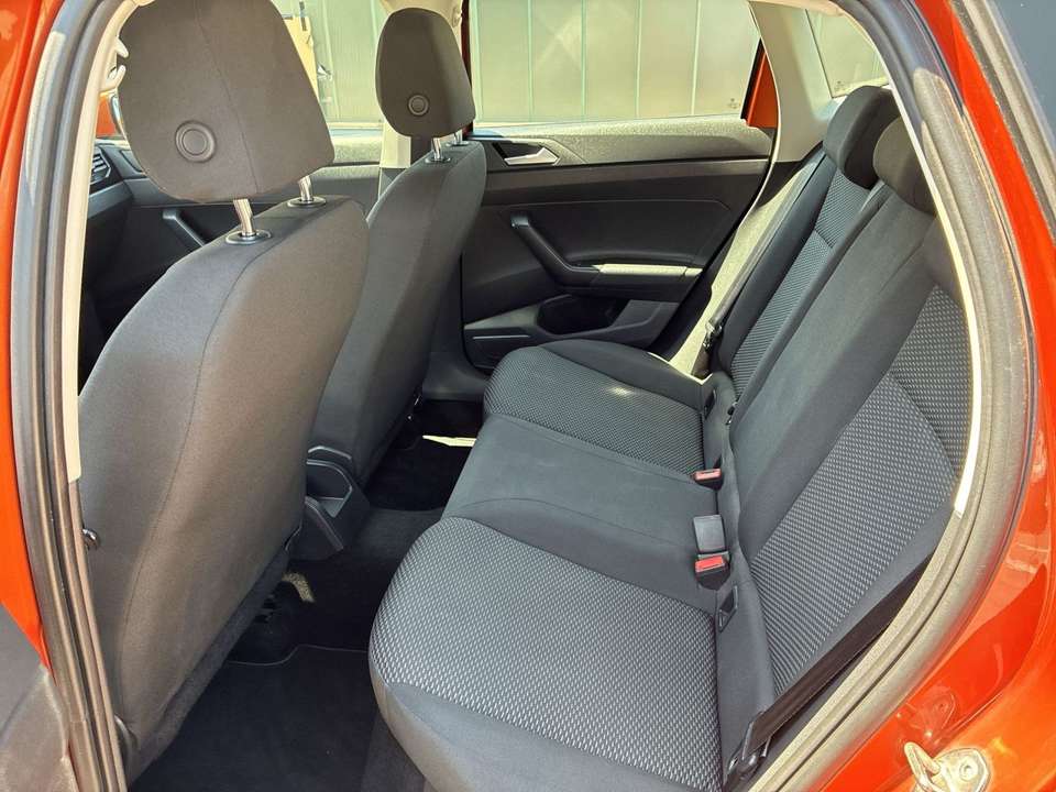 Volkswagen Polo - Imagem 13