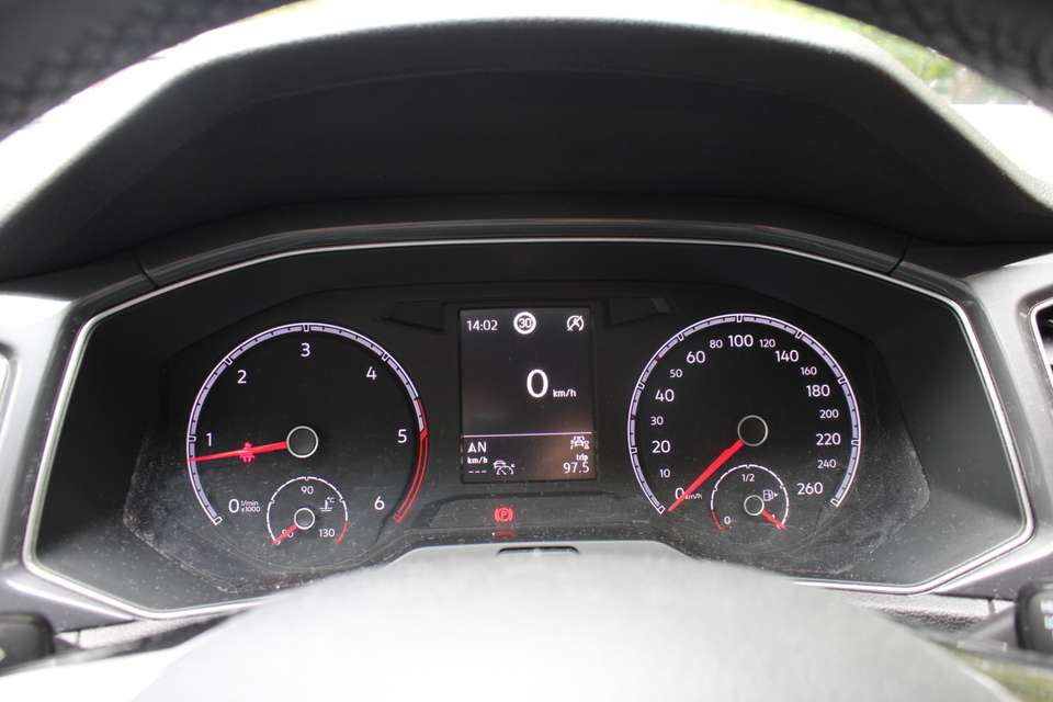 Volkswagen T-Roc - Imagem 14