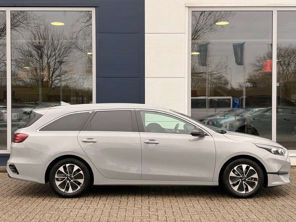 Kia Ceed SW / cee'd SW - Imagem 6